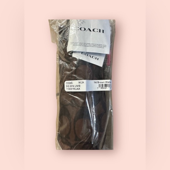 NWT Coach UV Protection Signature Mini Umbrella - Picture 2 of 2